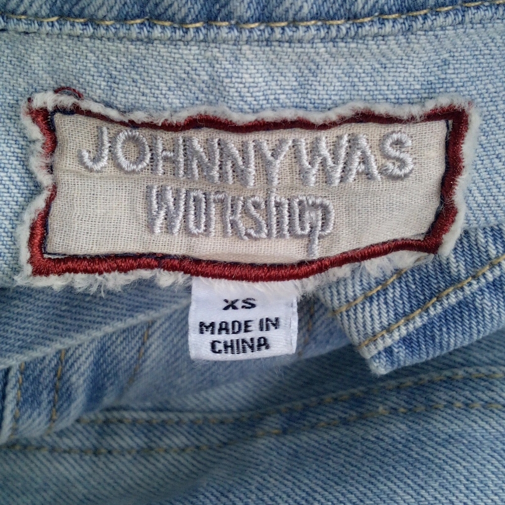 JOHNNY WAS